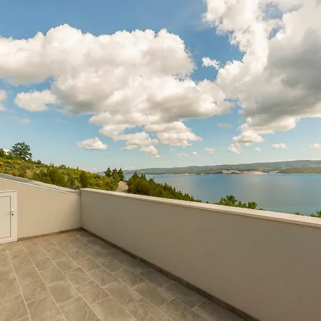 Pokora Villa Omis