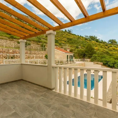 Pokora Villa
